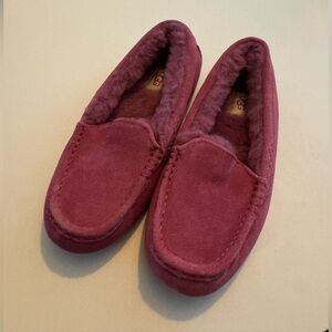 Brand new Ugg slippers!